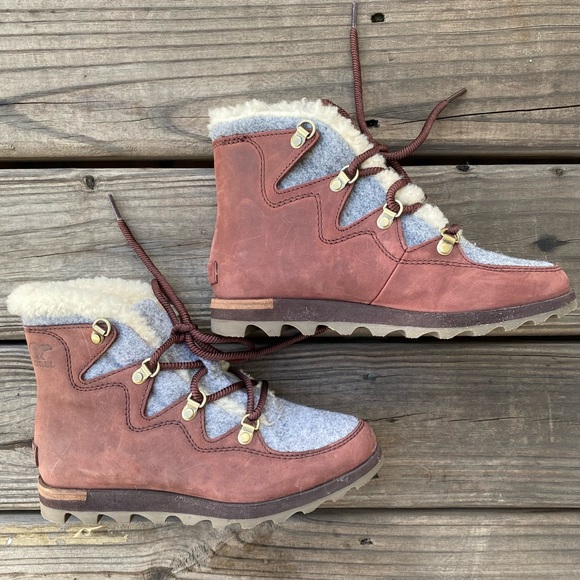 Sorel Sneakchic Alpine Boots - Picture 3 of 11